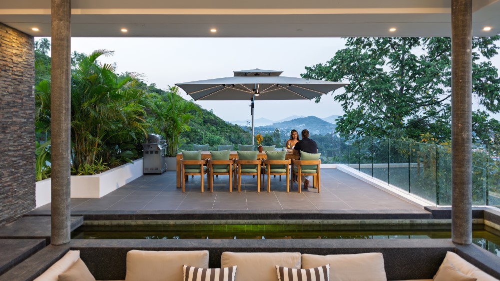 Golden Lotus - Villa Vie - Alfresco dining